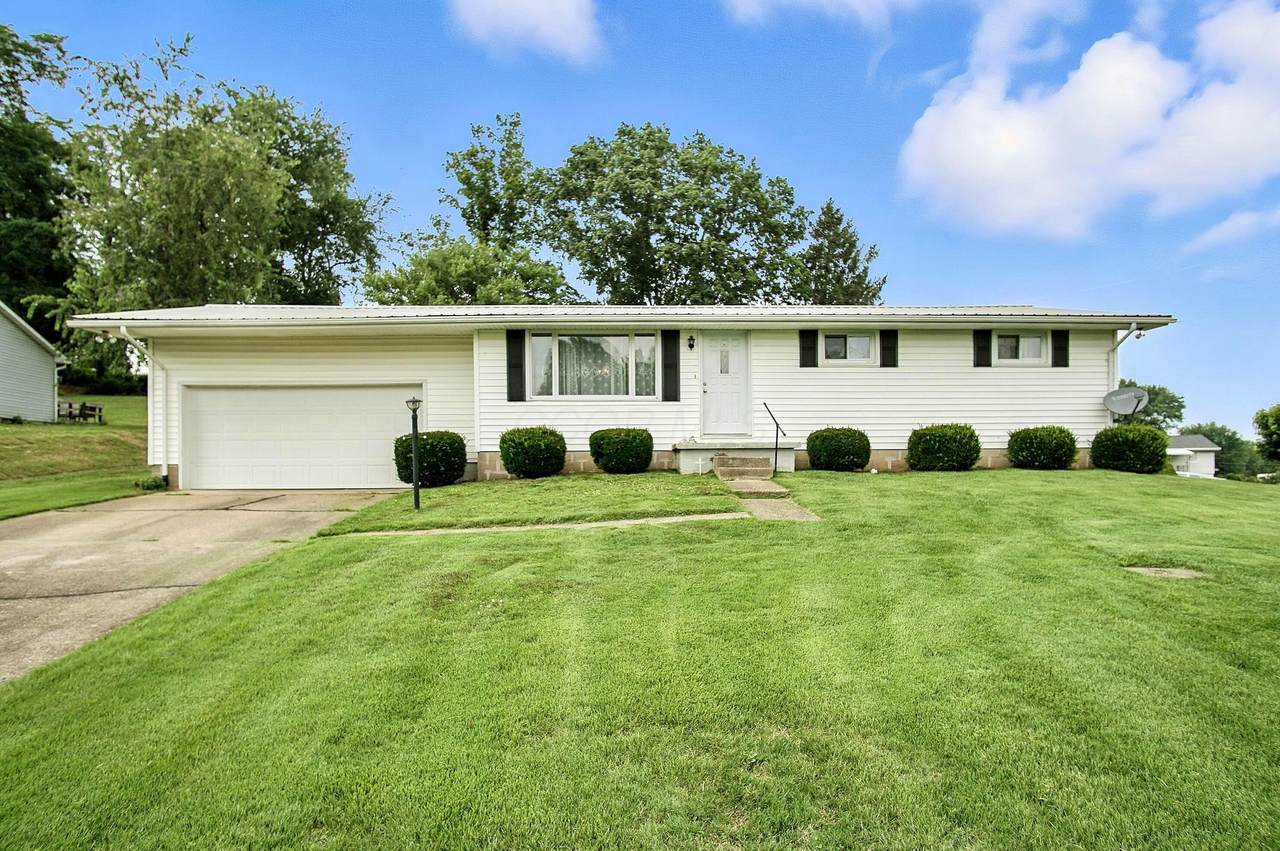 125 Sherwood Drive - Photo 1