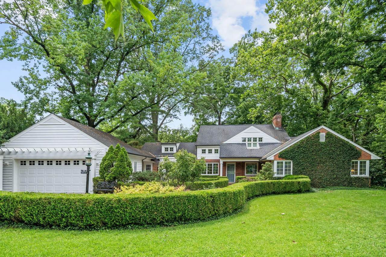 5877 Olentangy Boulevard - Photo 1