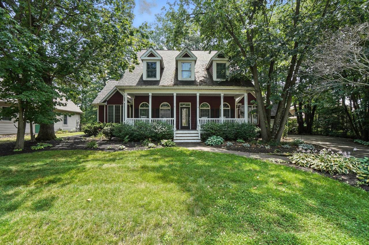 821 Wedgewood Drive - Photo 1