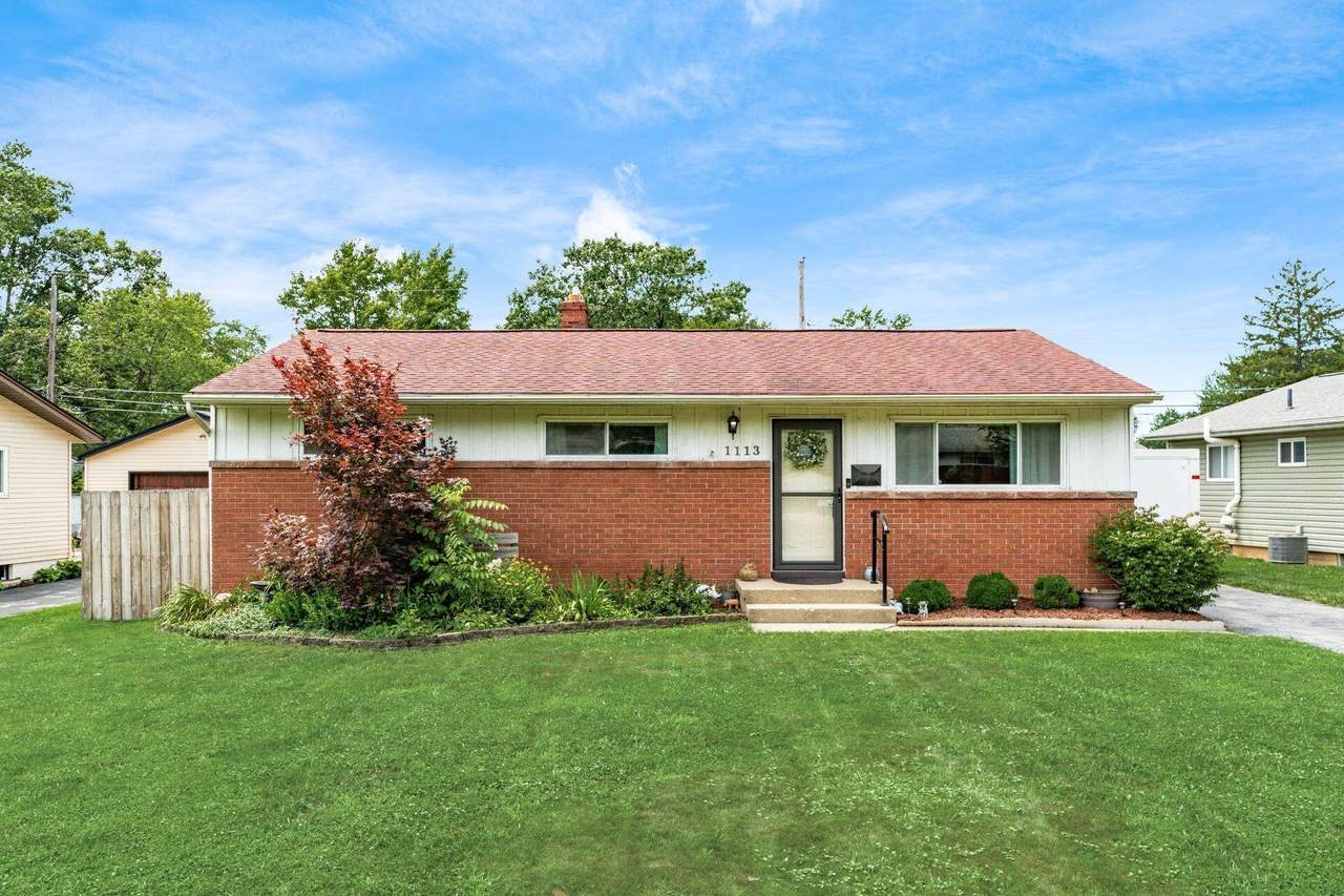 1113 Roundelay Road - Photo 1