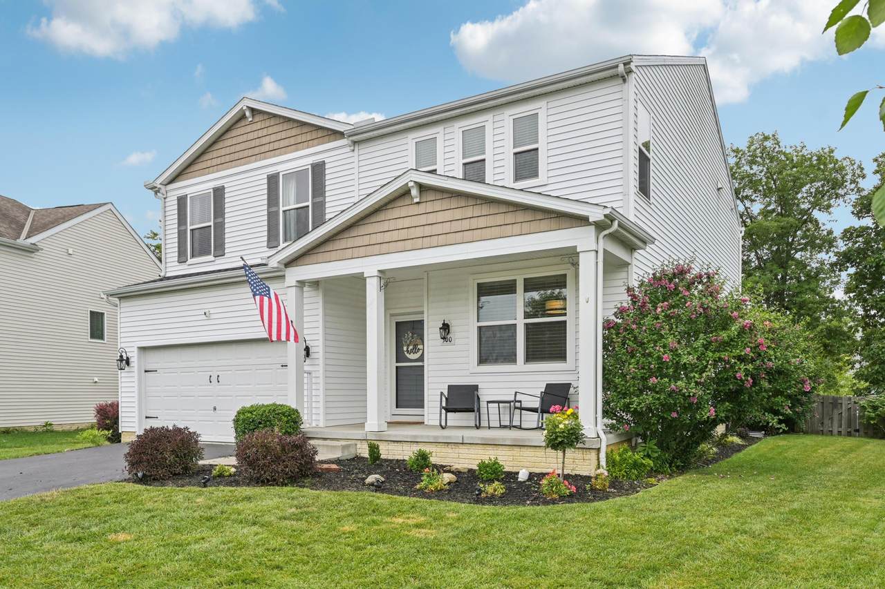 300 Glen Crossing Drive - Photo 1