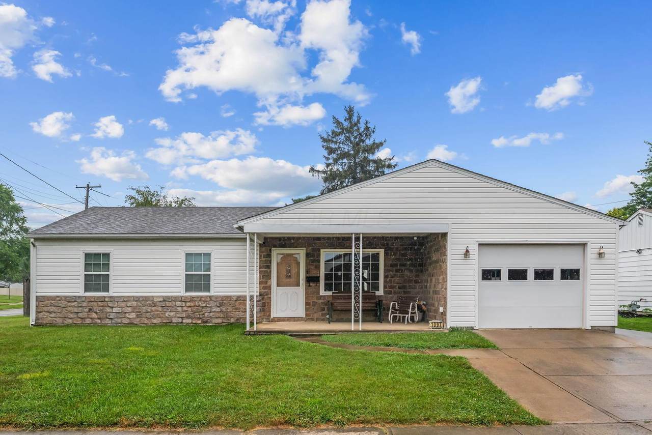 1097 Richmond Avenue - Photo 1