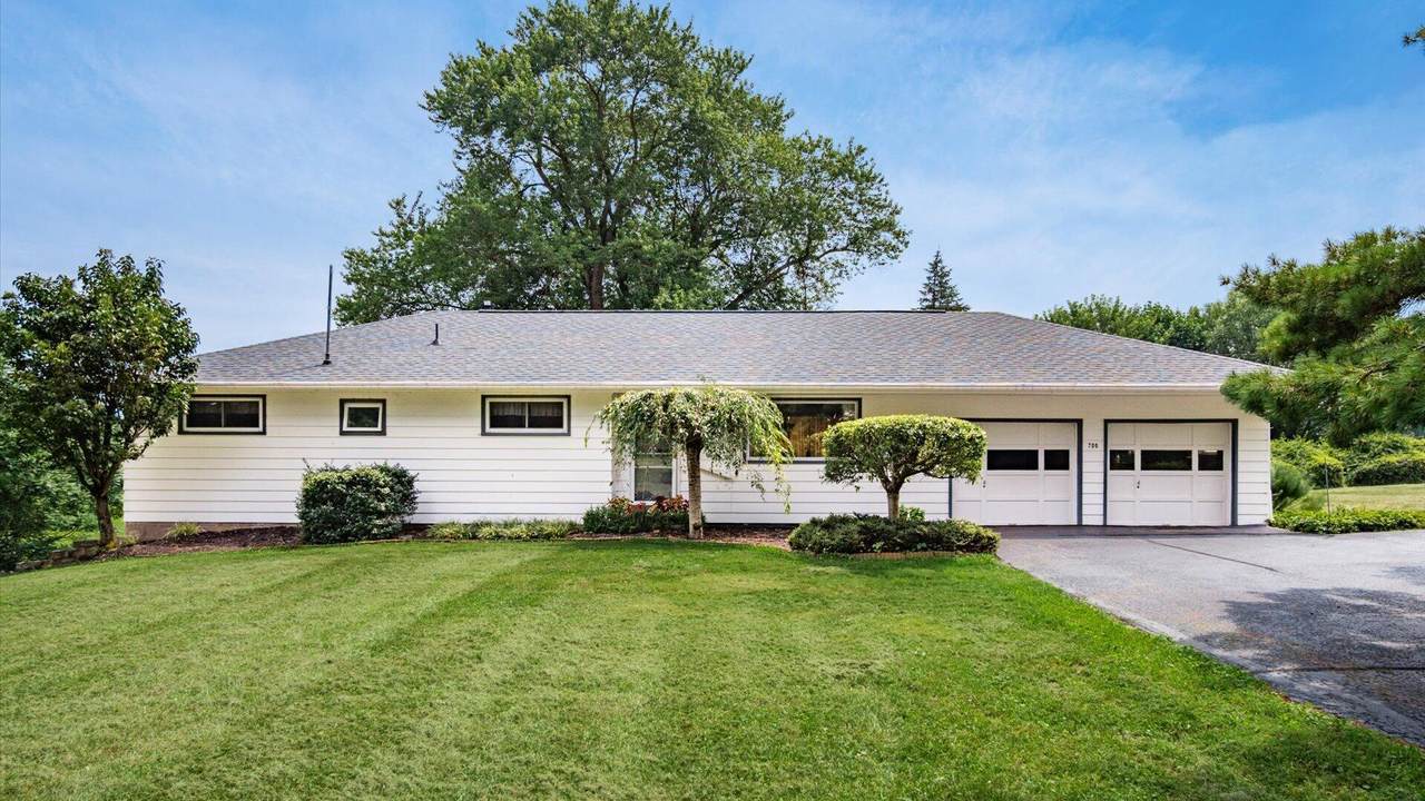 700 Downard Road - Photo 1