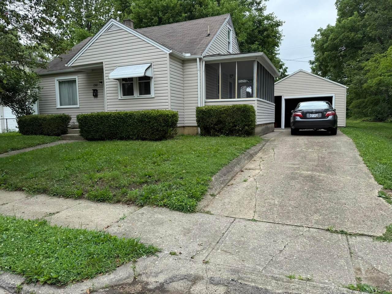198 Oak Street - Photo 1