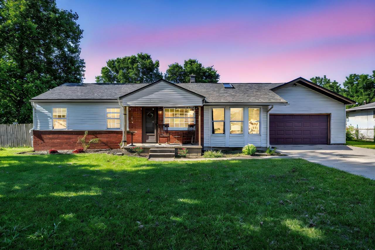 670 Basswood Road - Photo 1