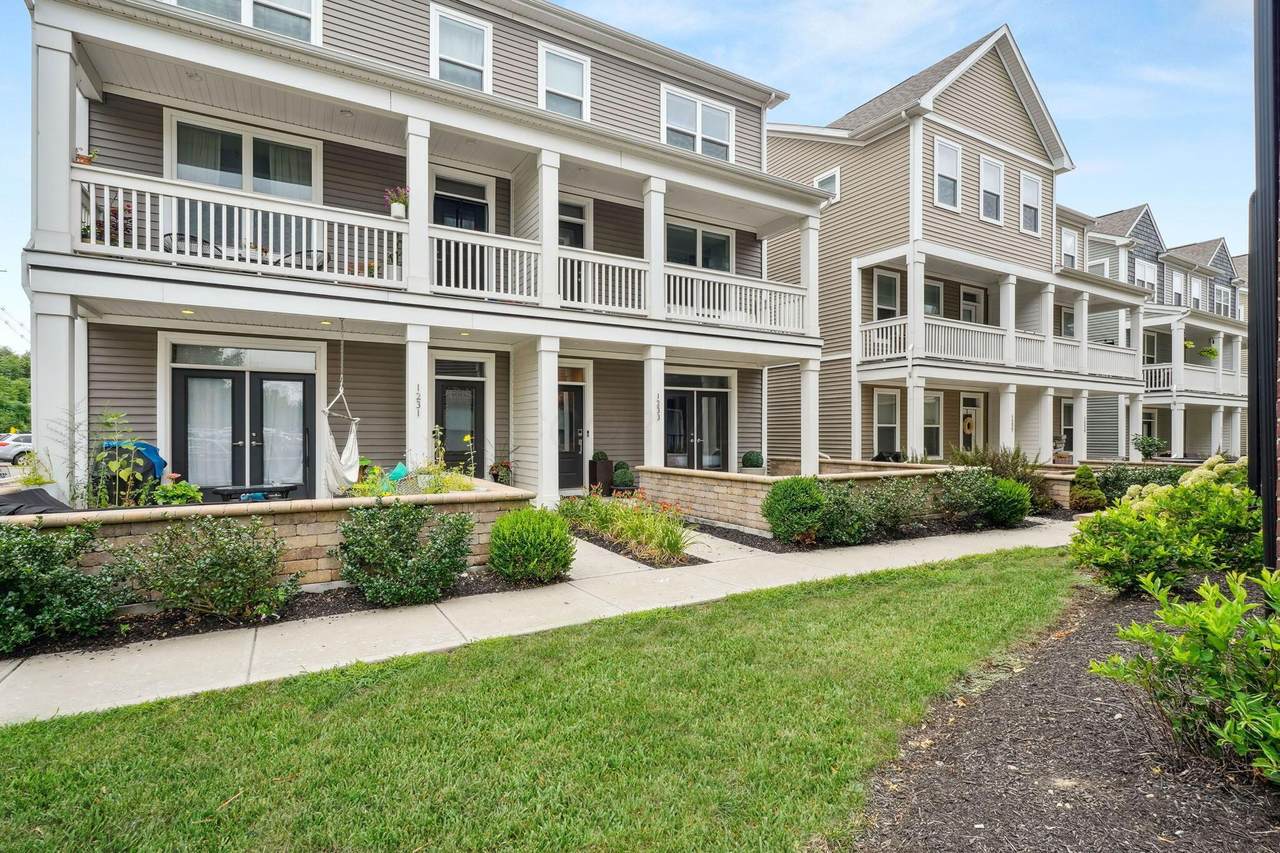 1233 Cromartie Lane - Photo 1