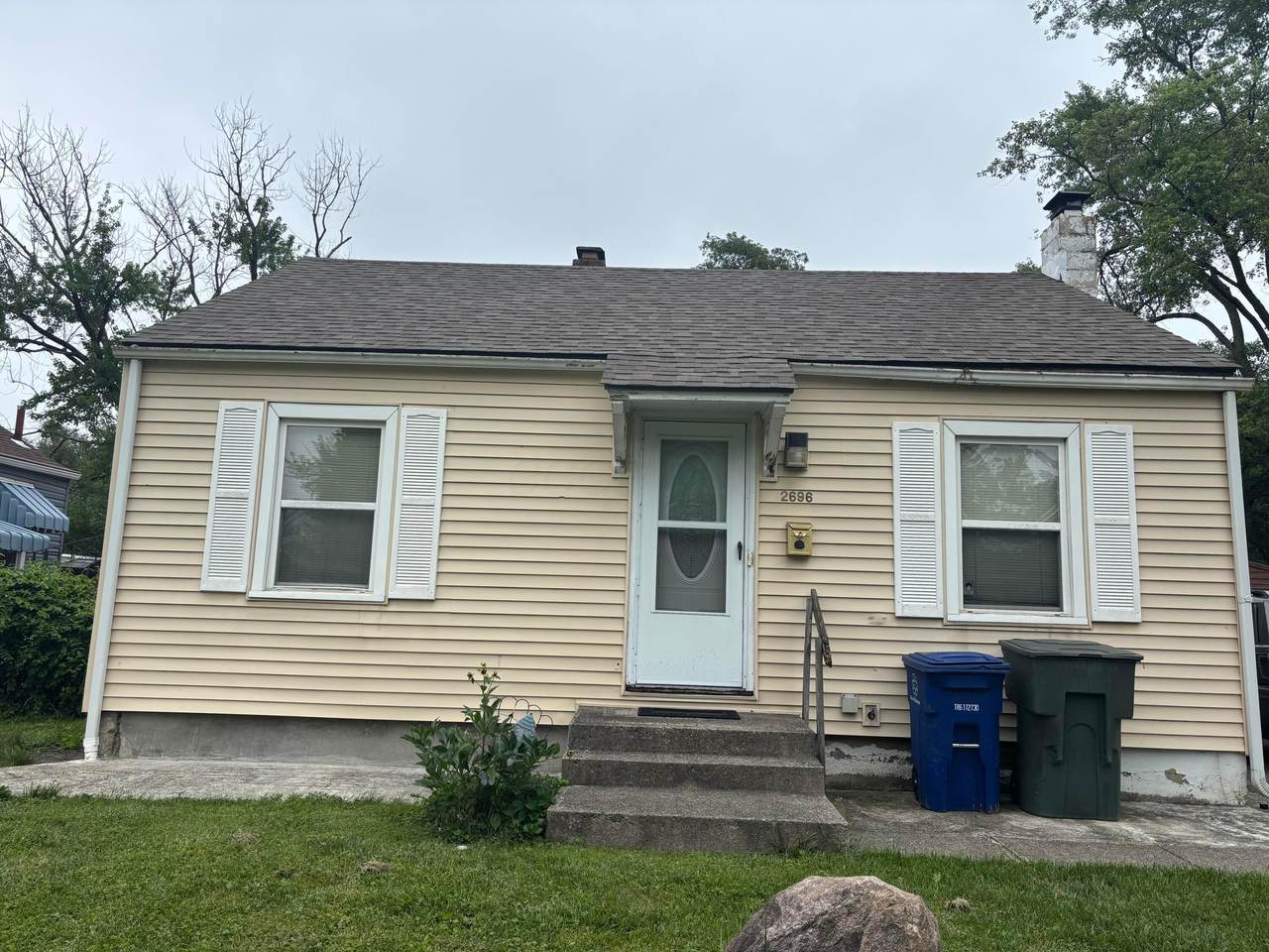 2696 Grasmere Avenue - Photo 1