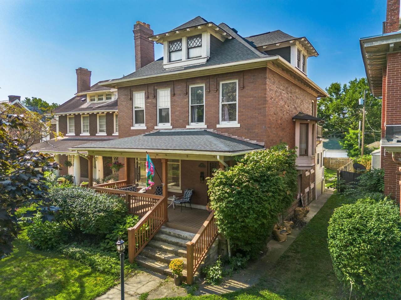 1815 Franklin Park - Photo 1