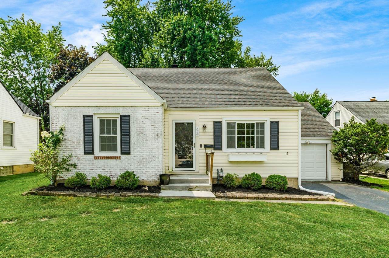 43 Lincoln Avenue - Photo 1