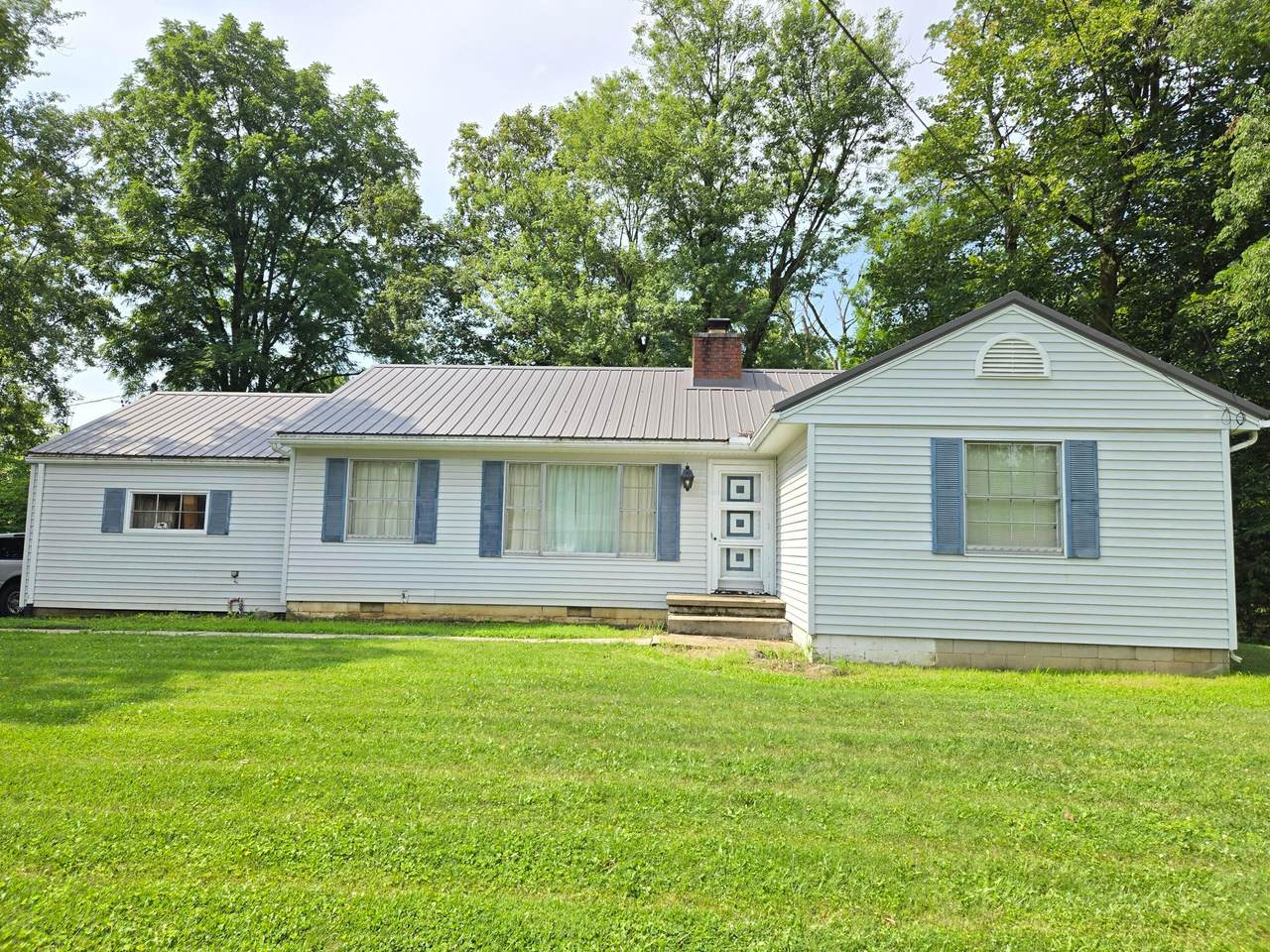 1101 Bucyrus Road - Photo 1