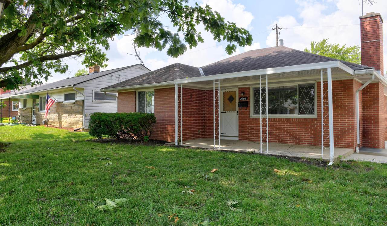 2704 Bernadette Road - Photo 1