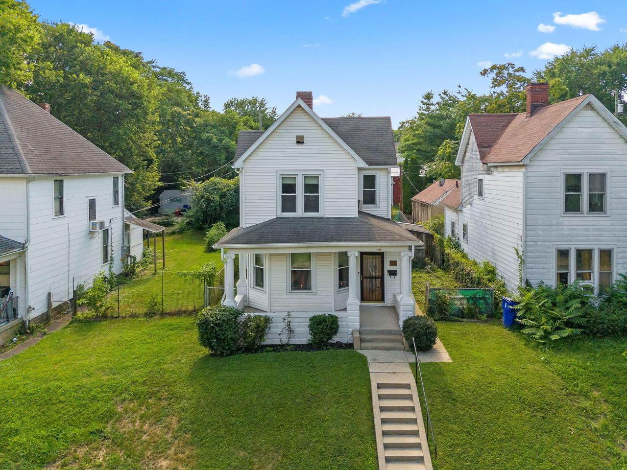 148 Madeira Avenue - Photo 1