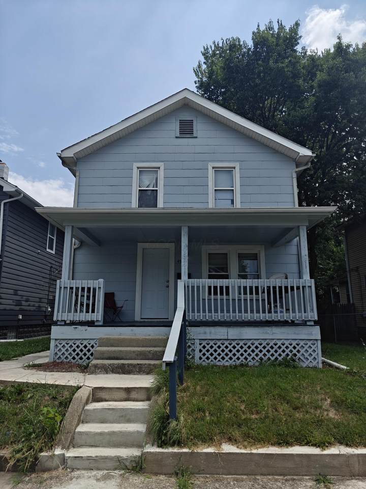 452 Catherine Street - Photo 1