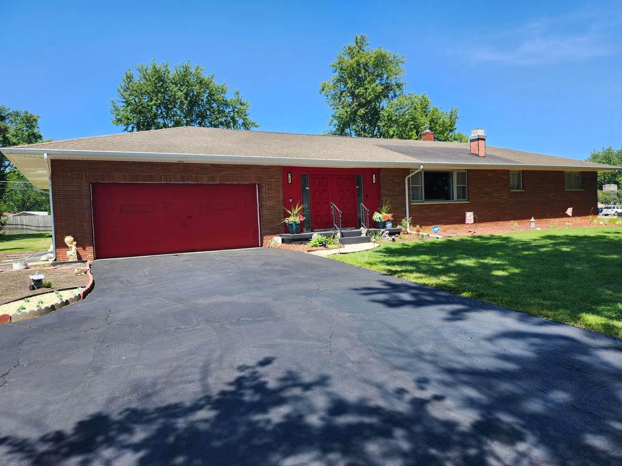 3265 Stelzer Road - Photo 1