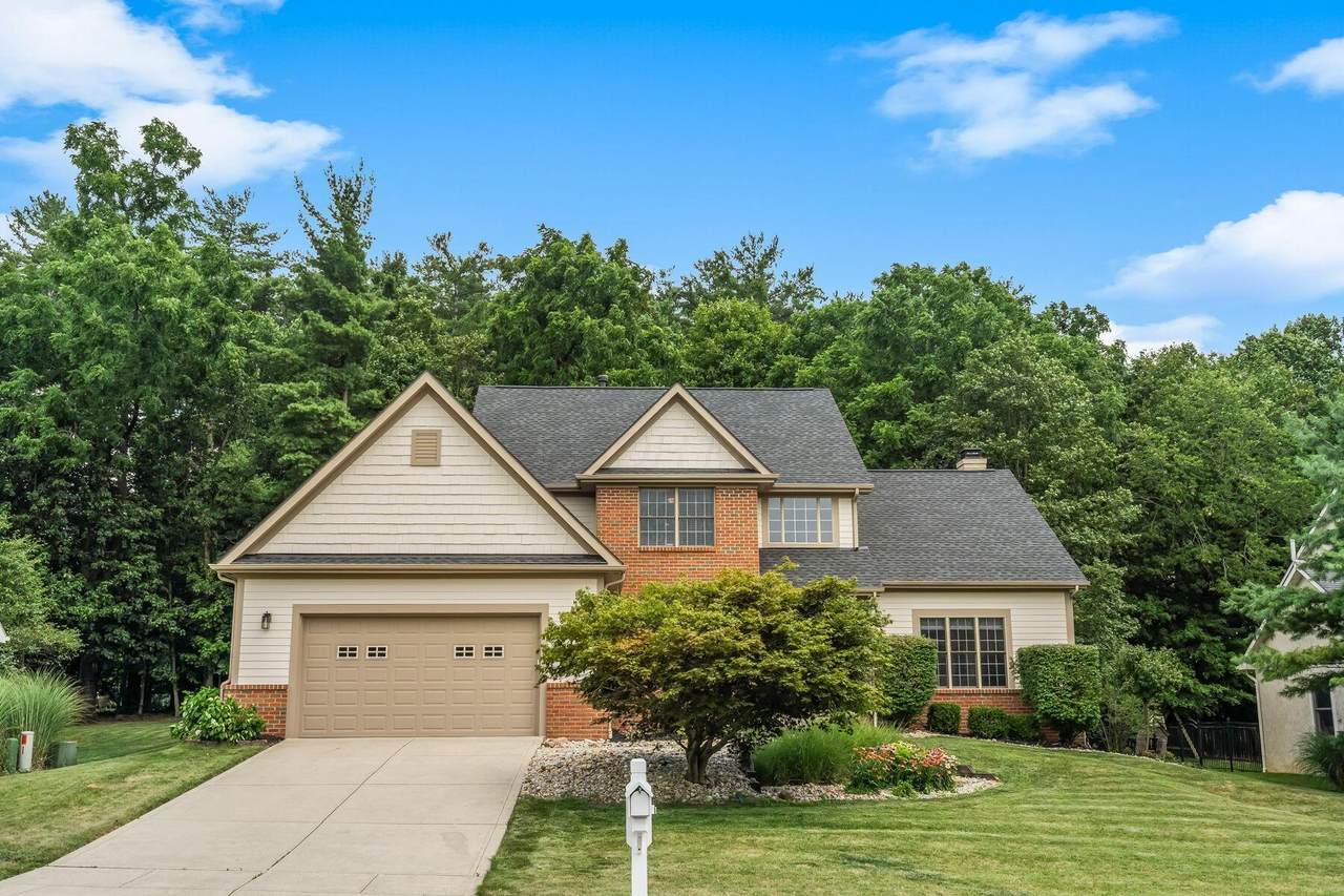 6061 Highland Hills Drive - Photo 1
