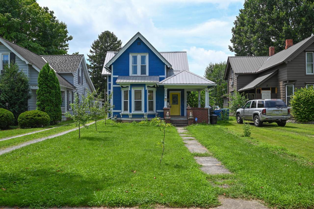 326 8th Street - Photo 1