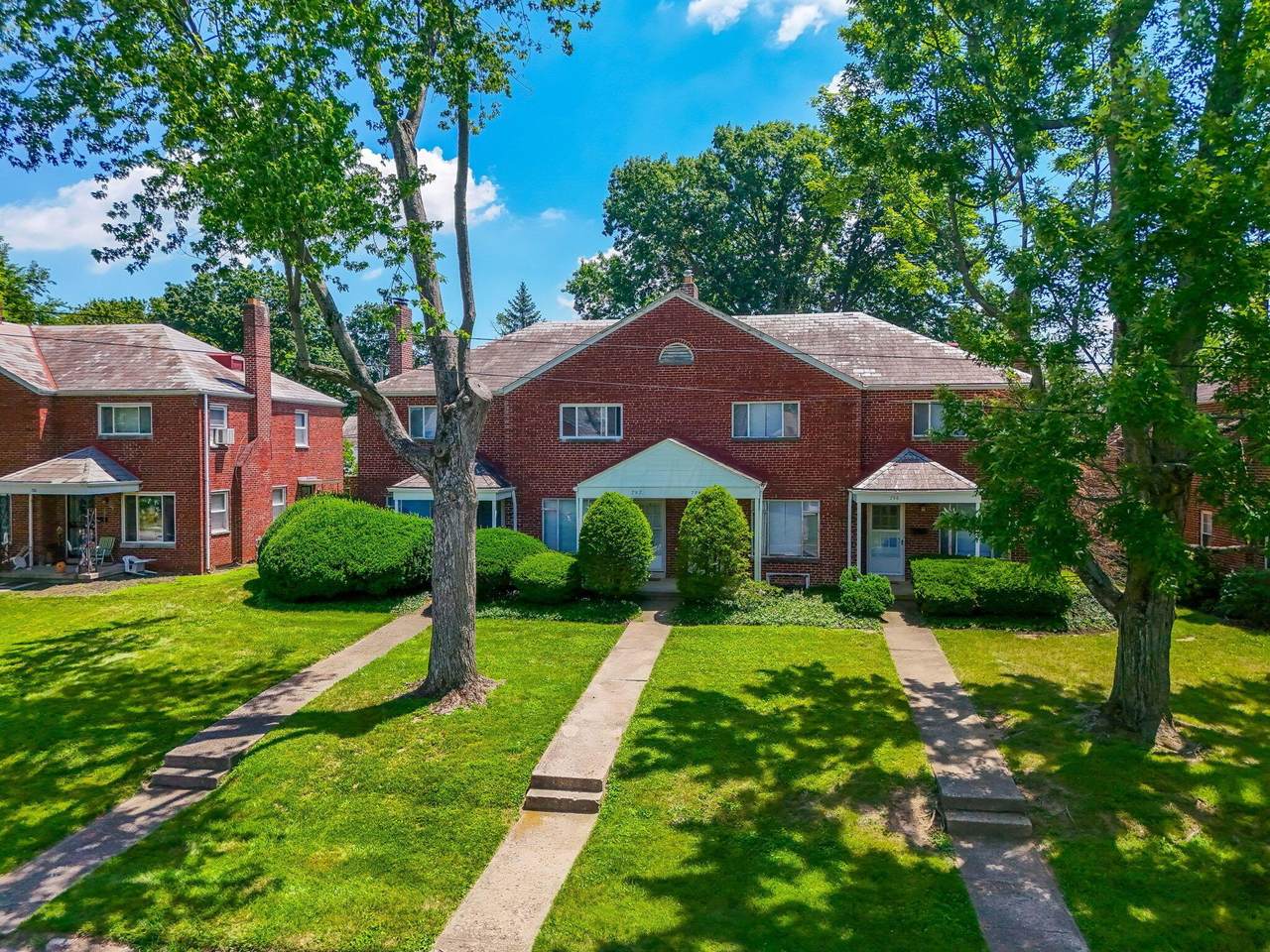 790 Kenwick Road - Photo 1