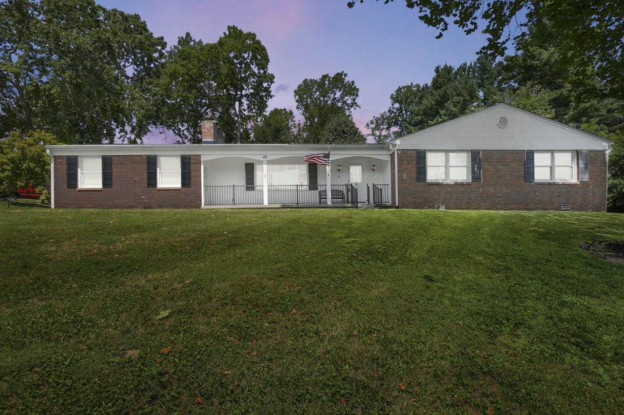 29 Applewood Drive - Photo 1