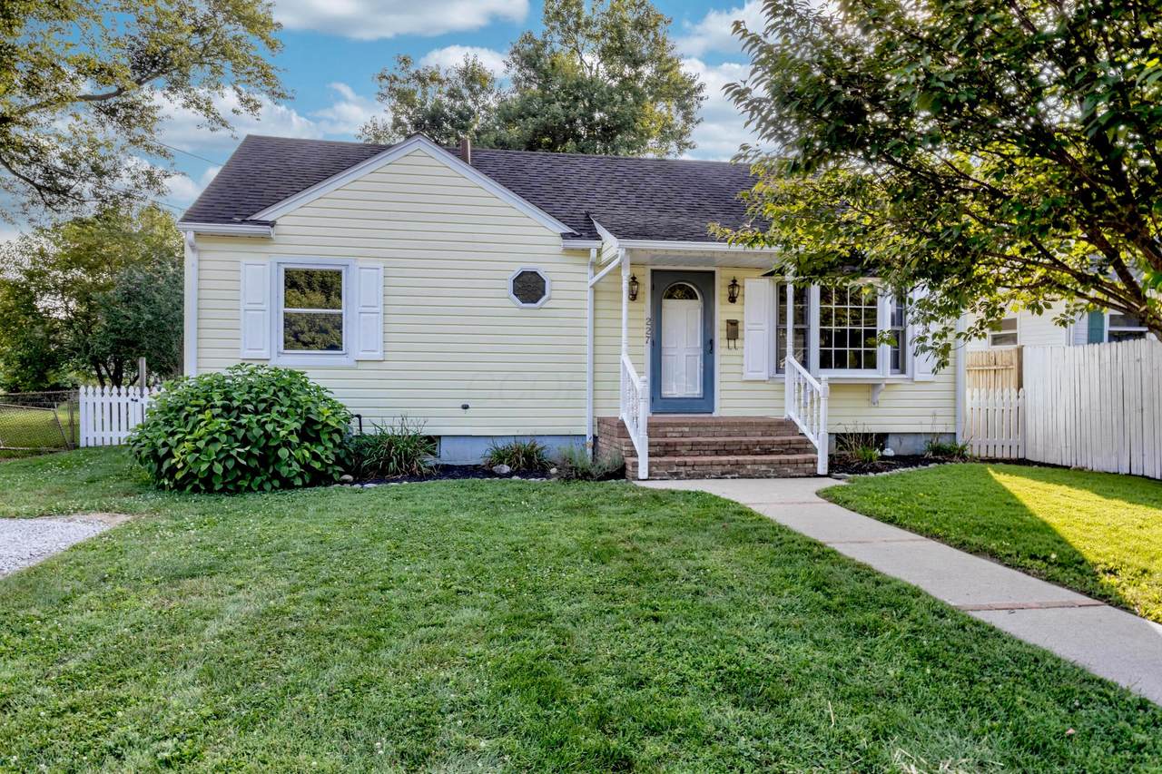 227 Hunter Avenue - Photo 1