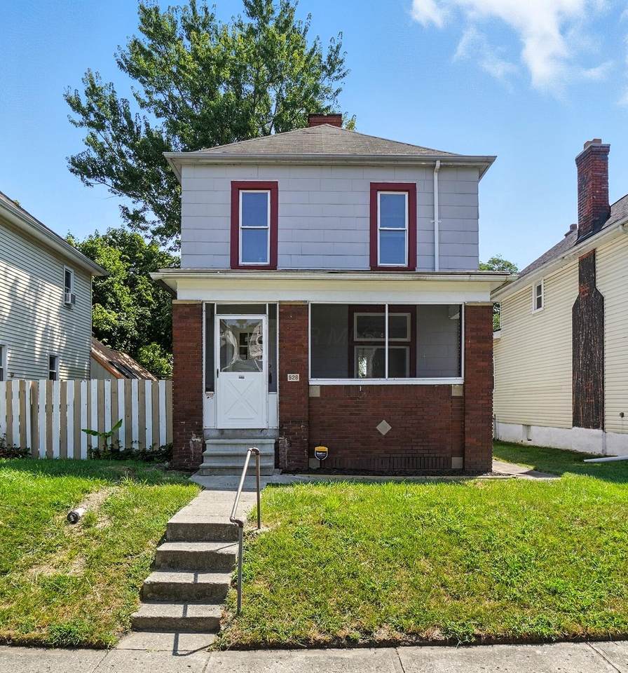 928 Miller Avenue - Photo 1
