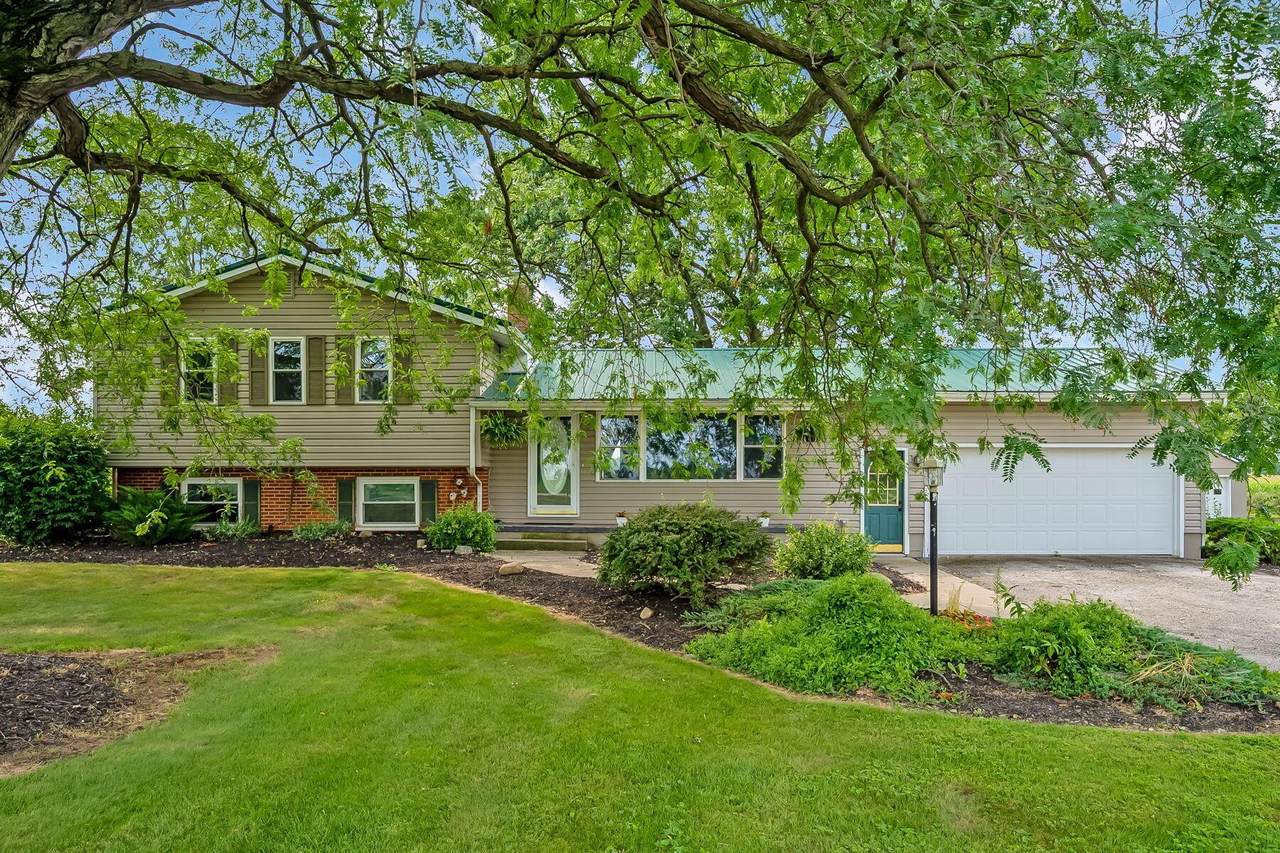 5187 Lincoln Highway - Photo 1