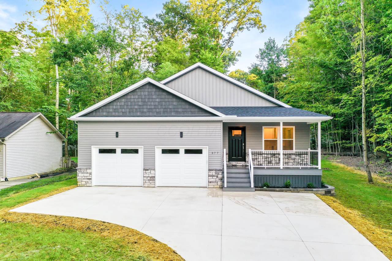 377 Floralwood Drive - Photo 1
