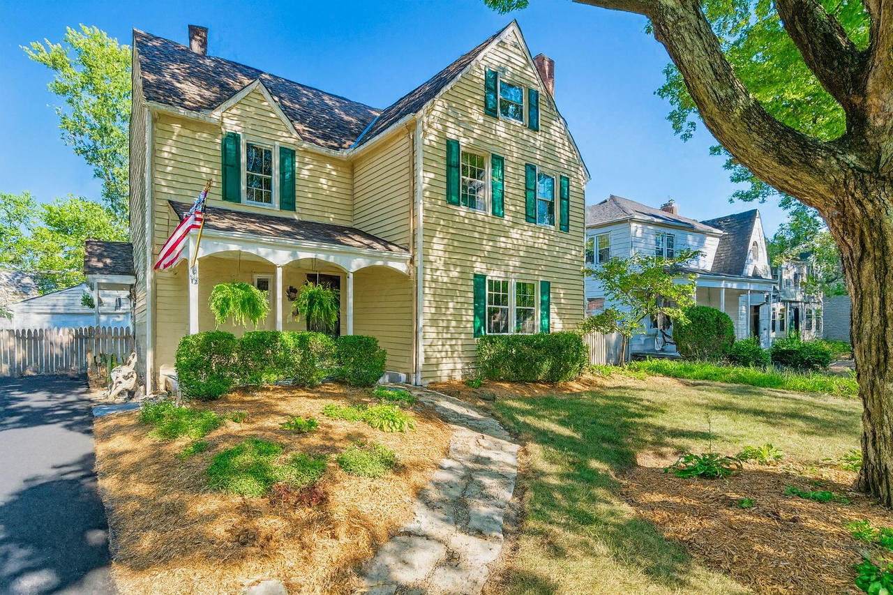 38 Powhatan Avenue - Photo 1