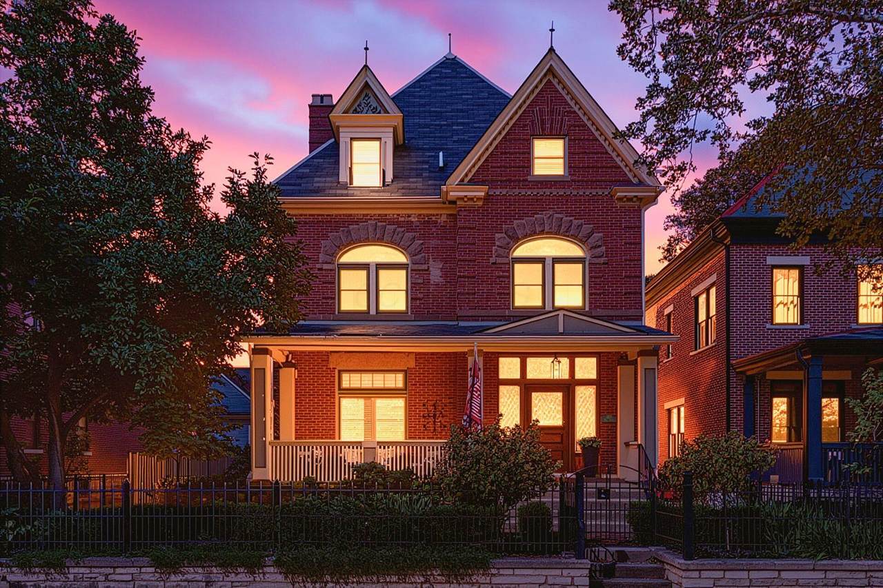 1127 Neil Avenue - Photo 1