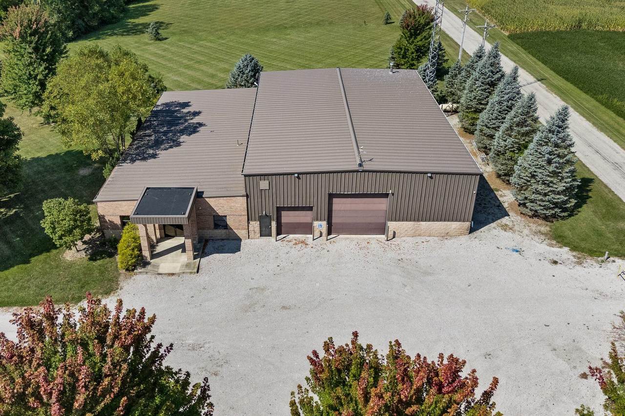 9500 Harding Highway - Photo 1