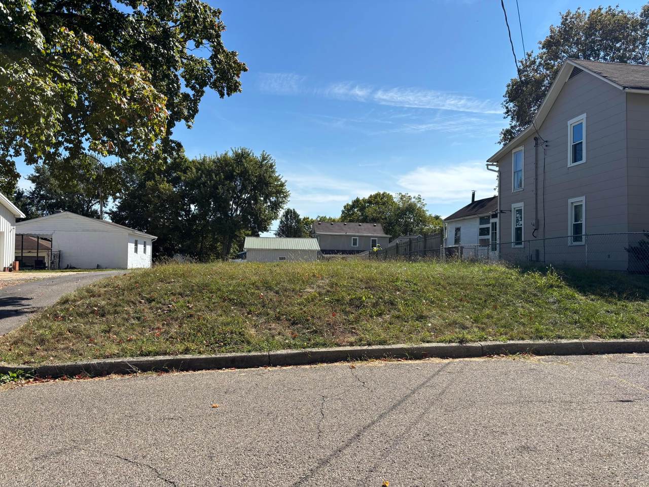 114-116 Cedar Avenue - Photo 1