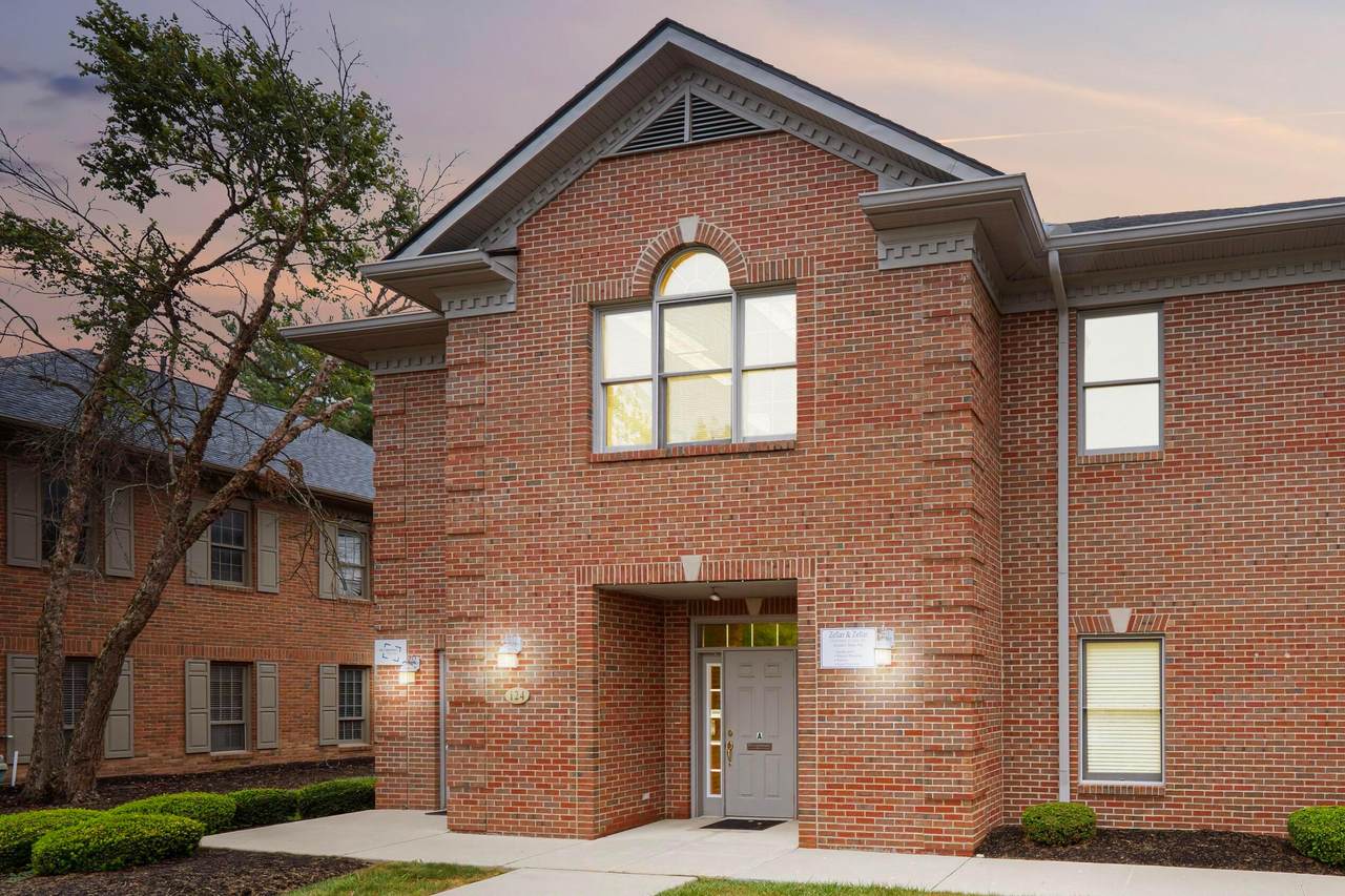 124 Dorchester Square - Photo 1