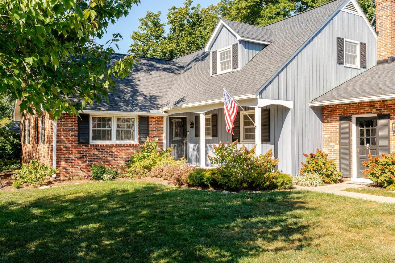 1424 Clubview Boulevard - Photo 1