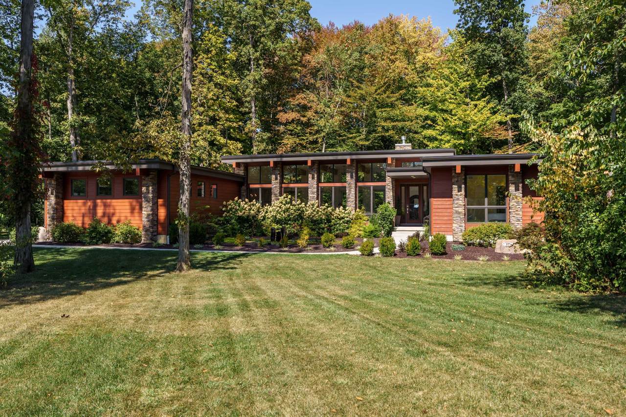 9671 Britonwoods Drive - Photo 1