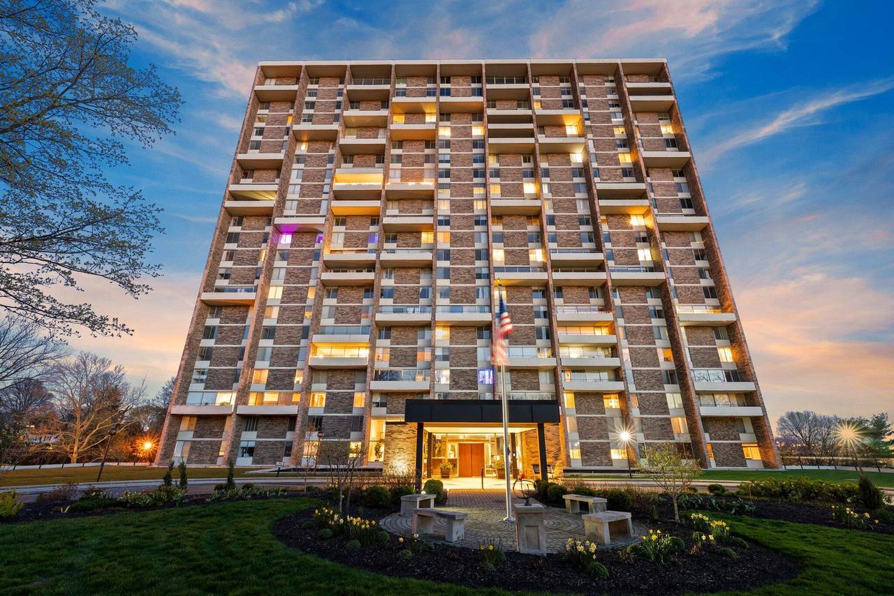 1000-511 Urlin Avenue - Photo 1