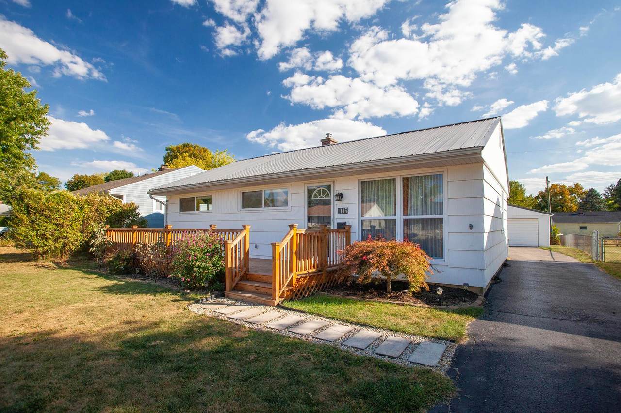 1115 Pauline Avenue - Photo 1