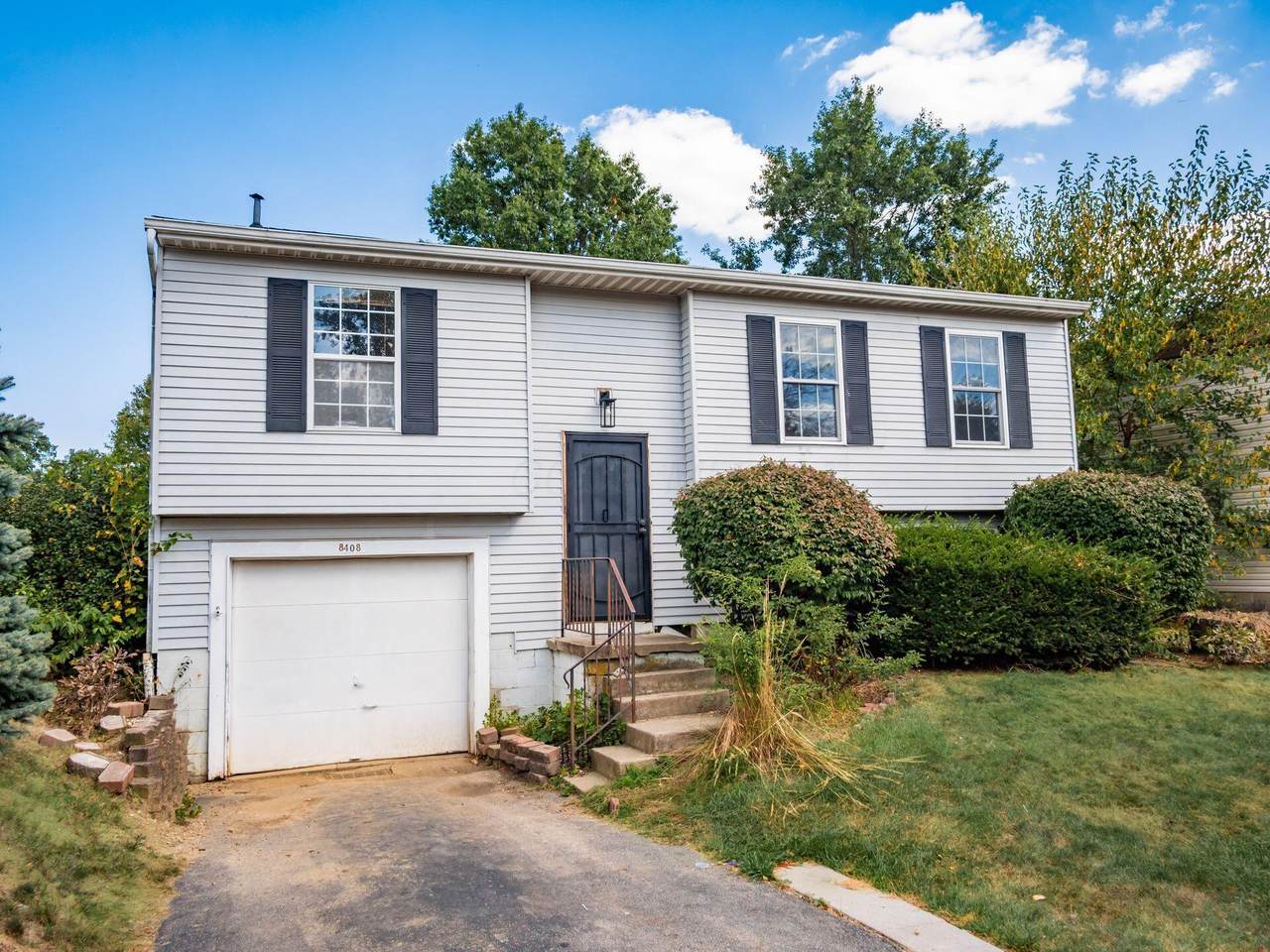 8408 Covered Wagon Court - Photo 1