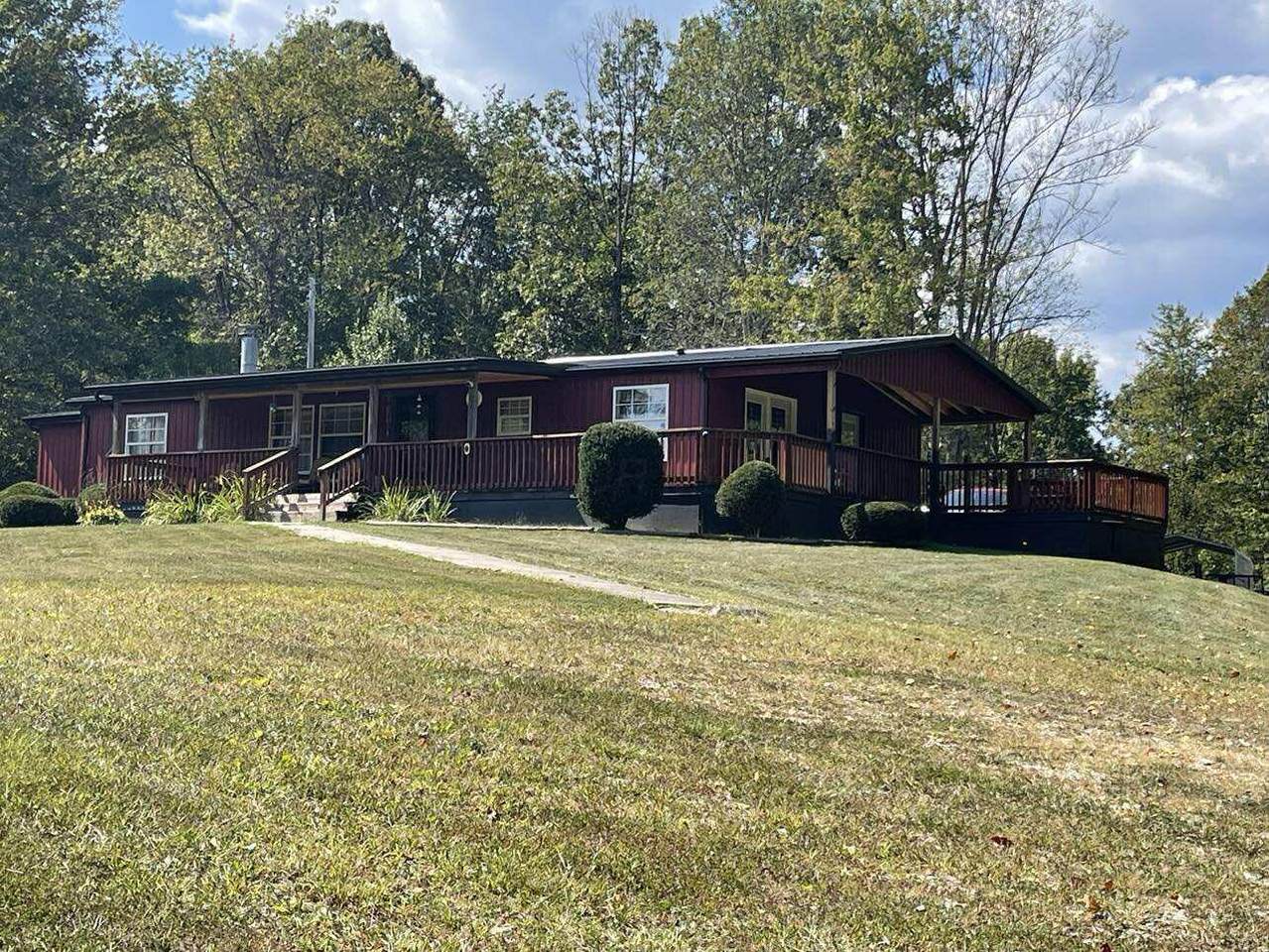 3055 Township Road 312 - Photo 1