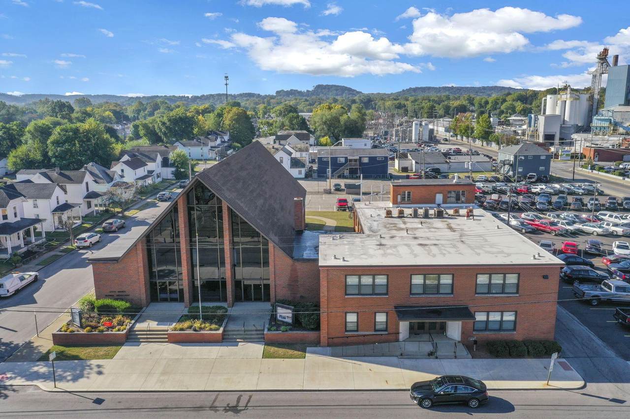 1004 6th Avenue - Photo 1