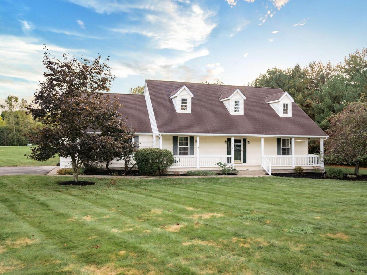 640 Curve Road - Photo 1