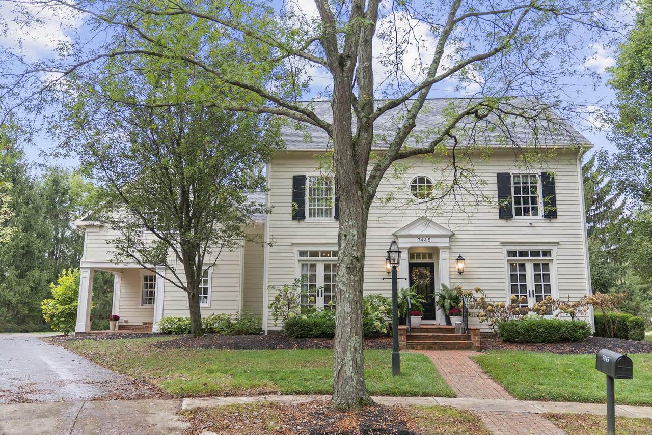 7445 Farmington Close - Photo 1