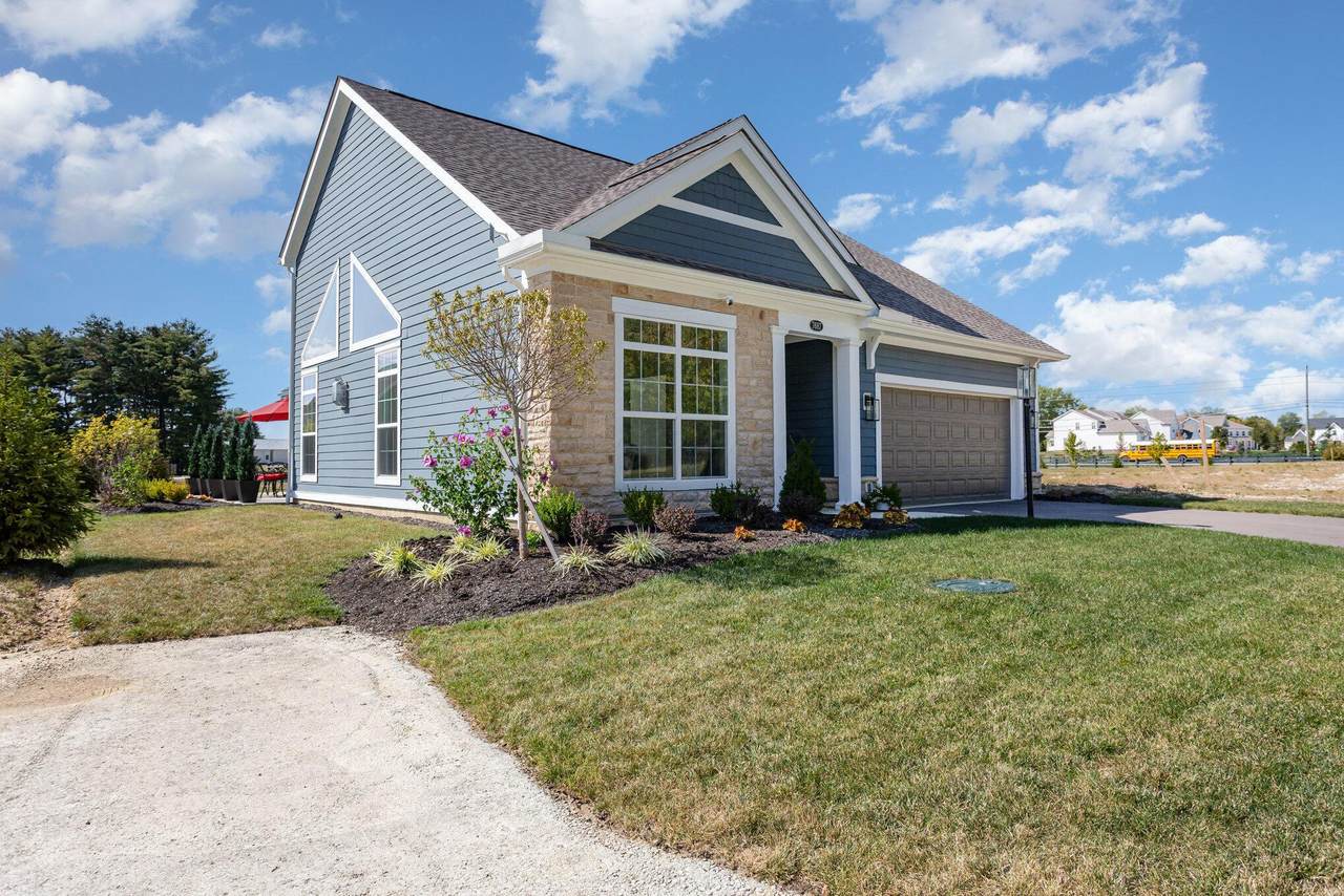 7687 Dulin Farms Drive - Photo 1