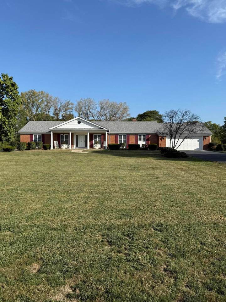 1562 Hiner Road - Photo 1