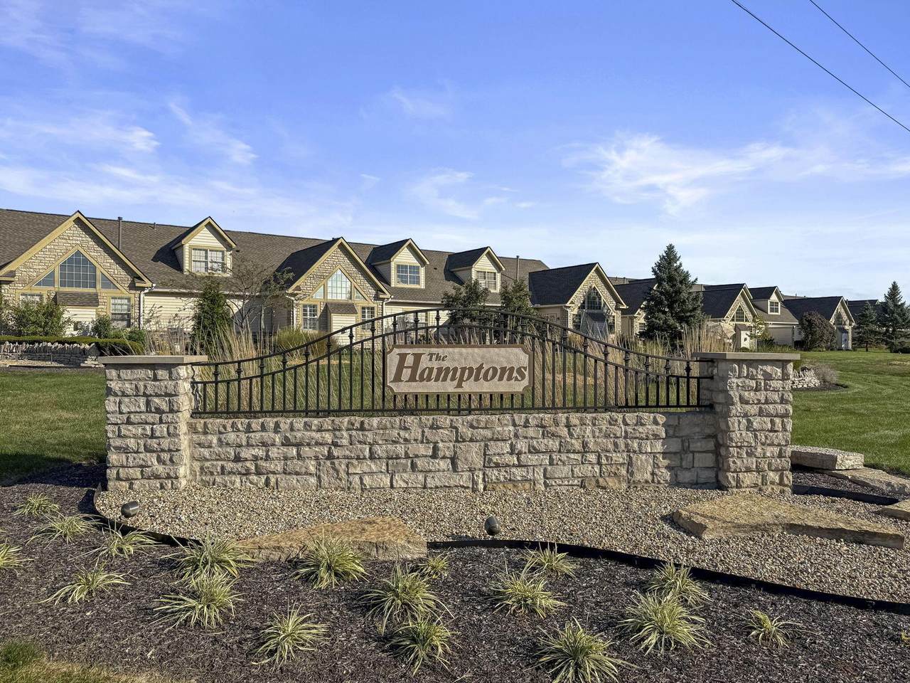 10053 Juliana Circle - Photo 1