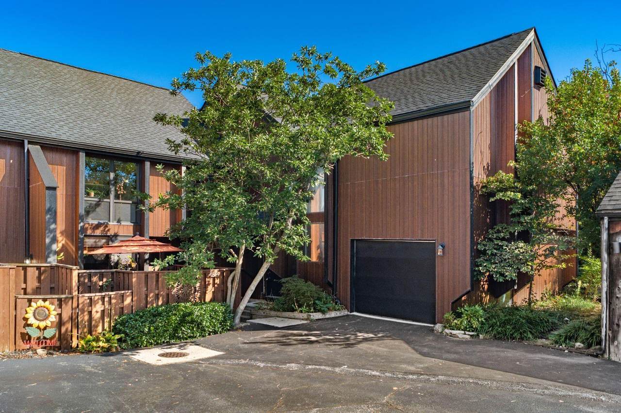 4816-4 Crazy Horse Lane - Photo 1