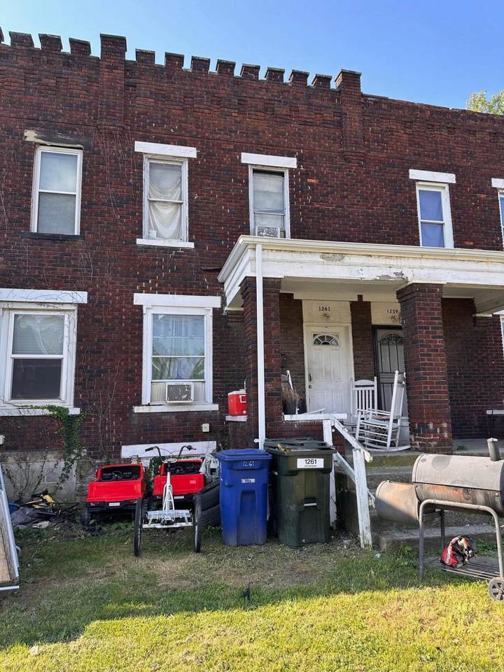 1261 Atcheson Street - Photo 1