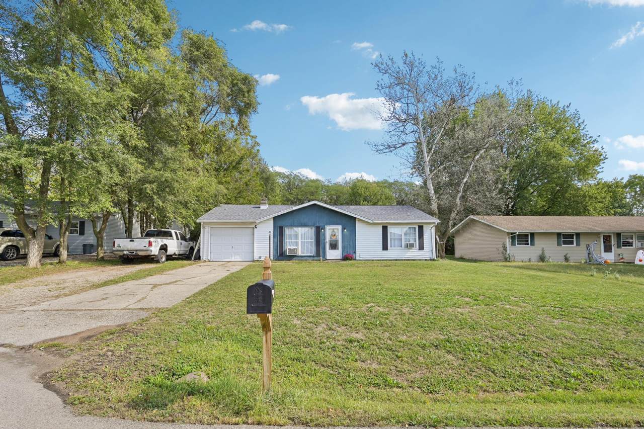 111 Rupolo Drive - Photo 1