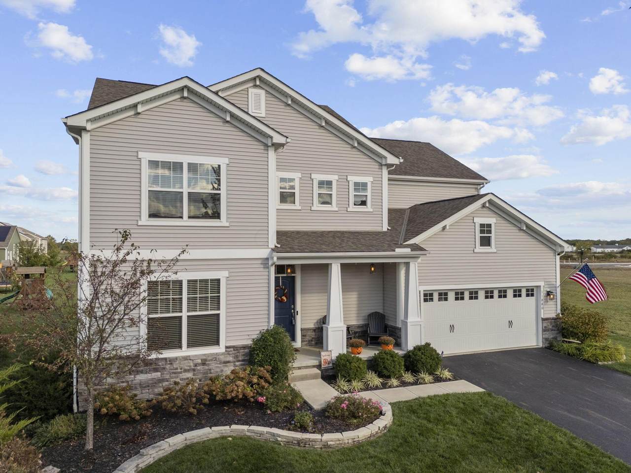 11880 Warbler Way - Photo 1