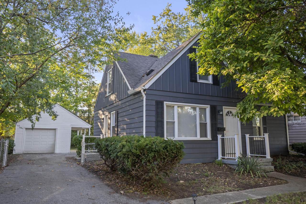 635 Elizabeth Avenue - Photo 1