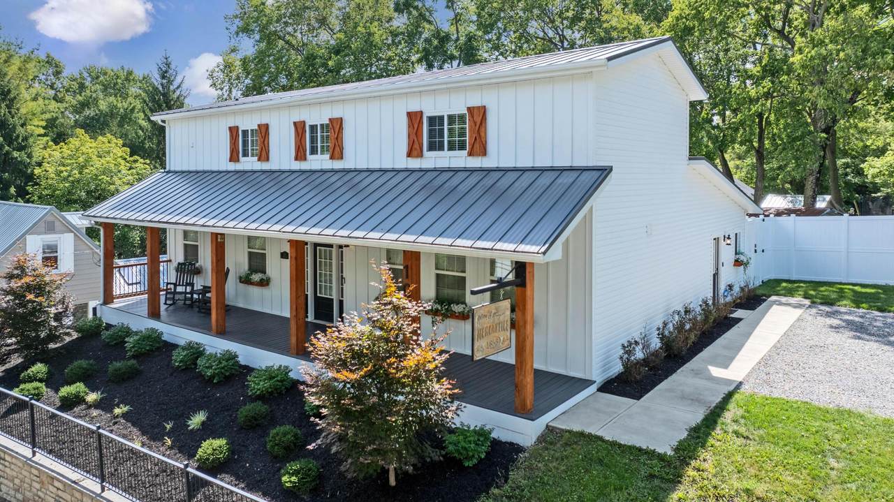 101 Main Street - Photo 1