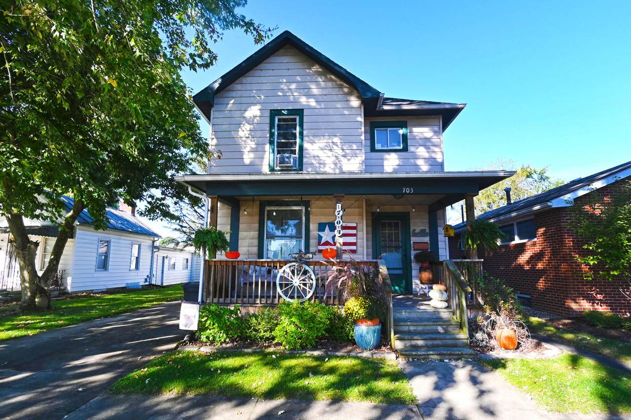 703 Poplar Street - Photo 1